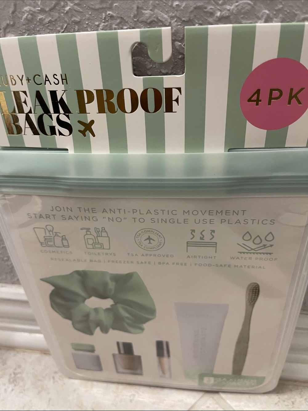 Ruby + Cash Leak Proof Travel Bags — Mint Green